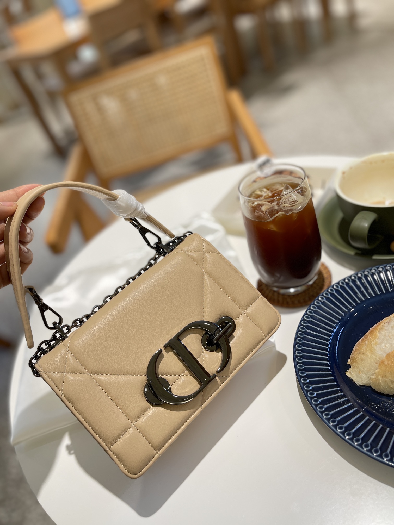 【DIOR】30 MONTAIGNE チェーンバッグ 3色 - 画像 (2)