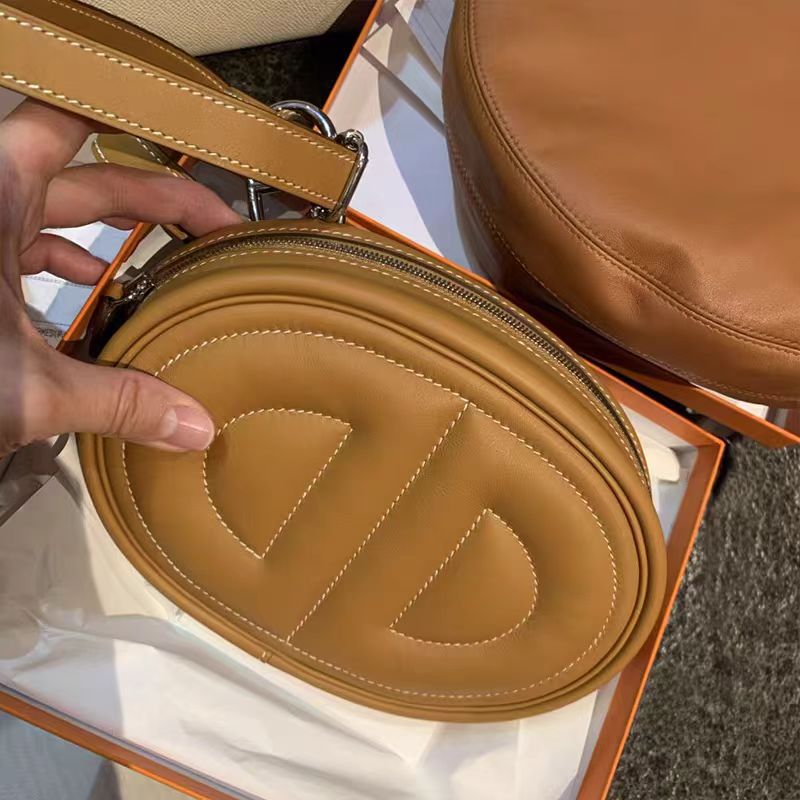 ディオールのピッグノーズウエストバッグ - 画像 (5)