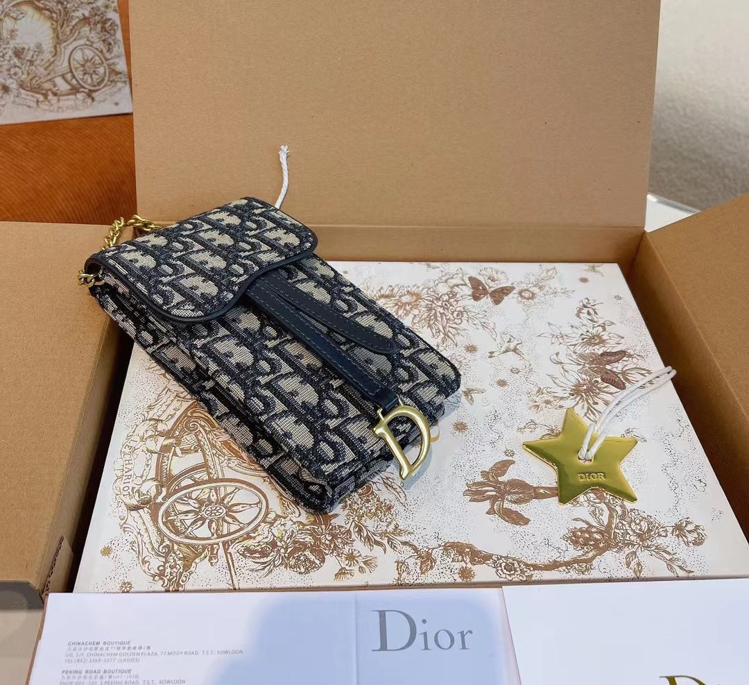 🔥2 個購入すると、最低価格の 1 個が無料になります🔥📱Dior限定版の小さくて絶妙な携帯電話バッグ👝【50%割引+送料無料】 - 画像 (4)