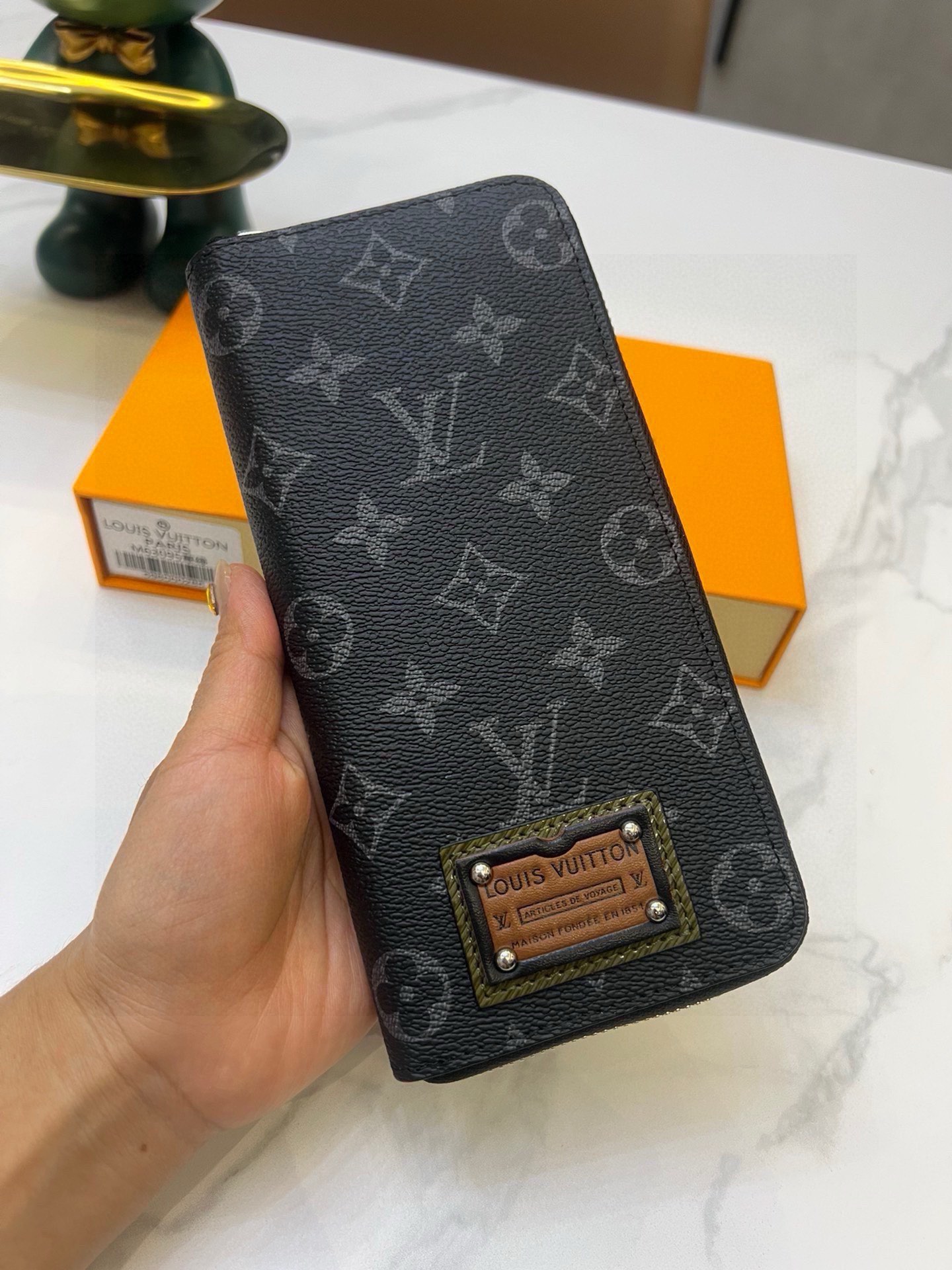 ☆Louis Vuitton☆ 新しいスタイルのウォレットジッパーバッグ - 画像 (7)