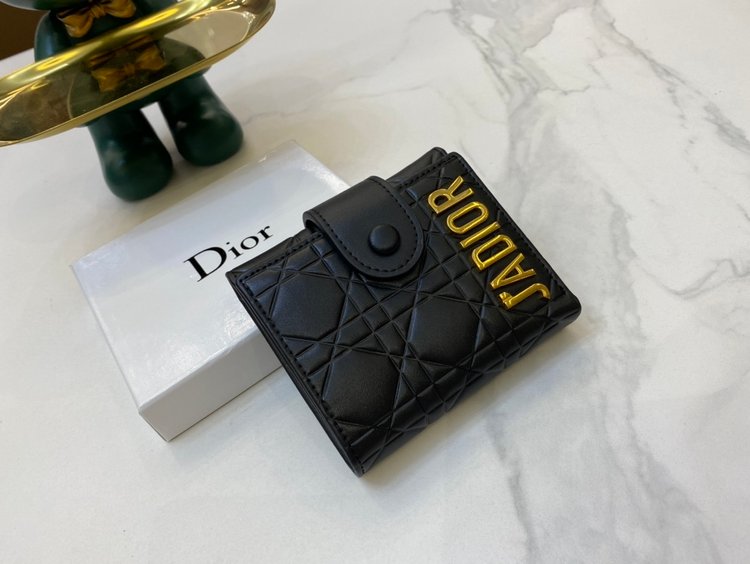 Dior (ディオール) 三つ折り財布 - 画像 (3)