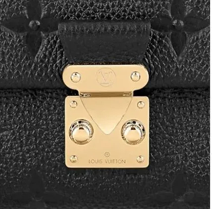 留め具がお洒落で素敵☆LVポルトフォイユ・メティス コンパクト - 画像 (5)