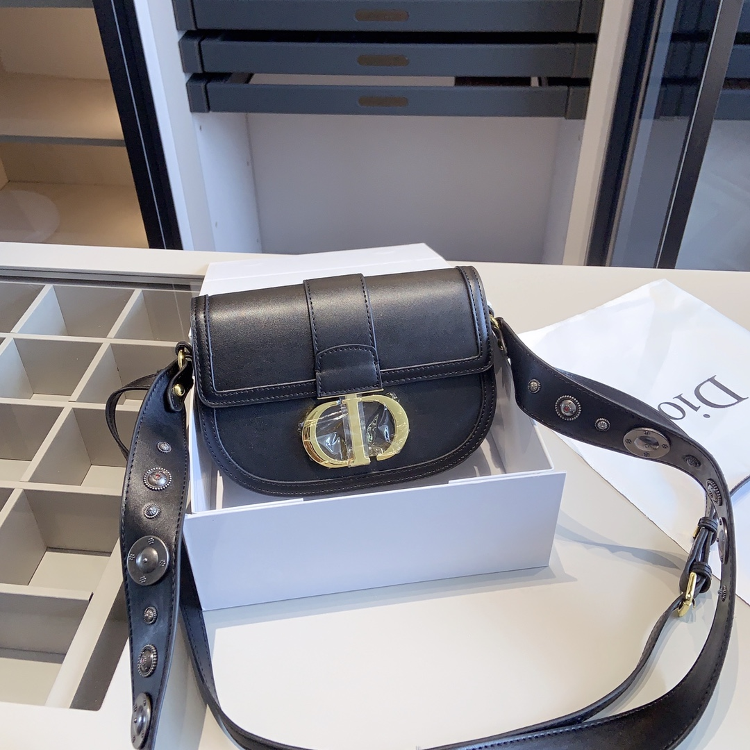【DIOR】ディオール2023夏の新作発表ショルダーバッグ - 画像 (2)
