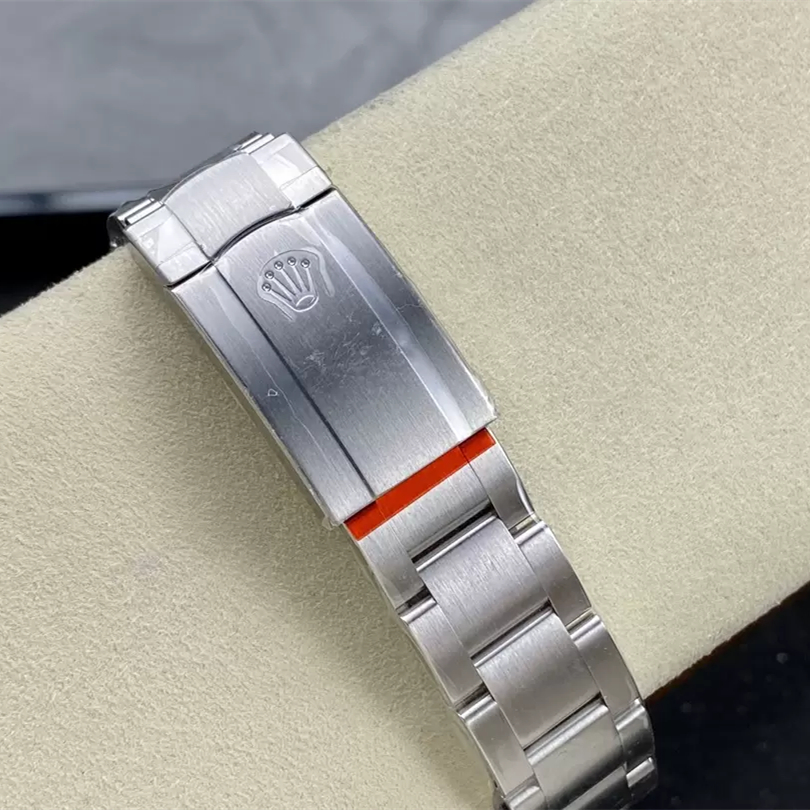 ロレックス オイスターパーペチュアル36 126000 - 画像 (9)