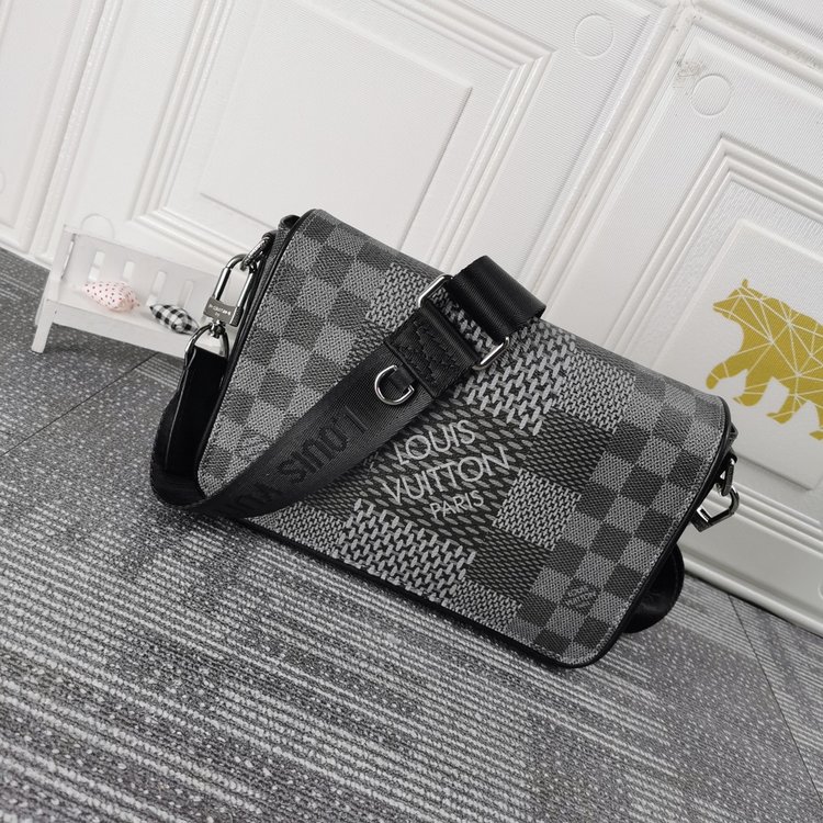Louis Vuitton (ルイヴィトン) メッセンジャーバッグ 23.5x14x5cm - 画像 (5)