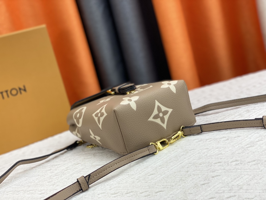 Louis Vuitton◇新しい小さなバックパックが発売されました M80738 80783 45764 81353 - 画像 (42)
