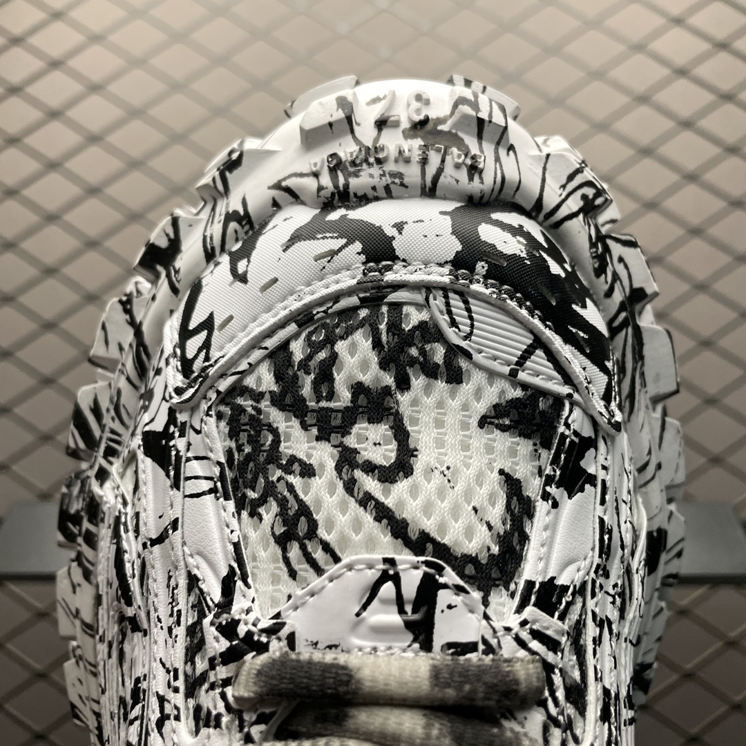 Balenciaga Bouncer Extreme Graffiti Sneaker(685613W2RG19010) - 画像 (5)