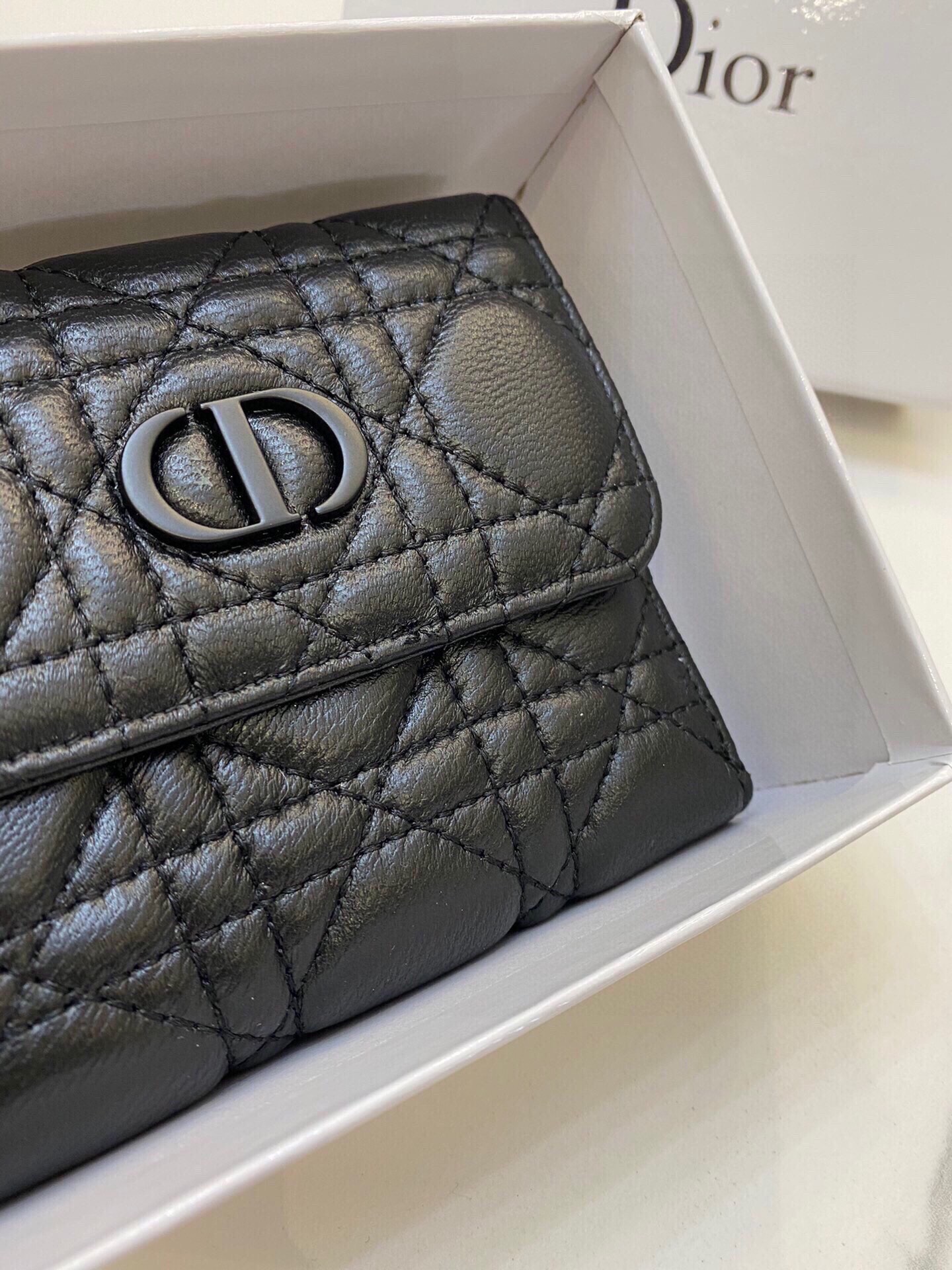 【DIOR】即発!DIOR CARO 三つ折り コンパクトウォレット ミニ財布 - 画像 (5)