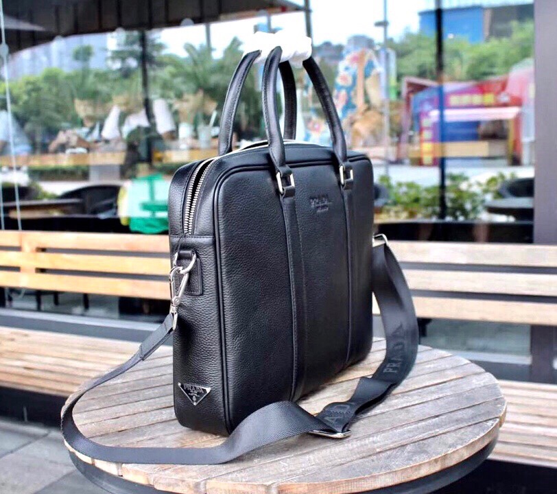 【PRADA 公式 旗艦店】プラダ ブリーフケース 当日出荷 好評に付き再入荷!39*30*6CM - 画像 (9)