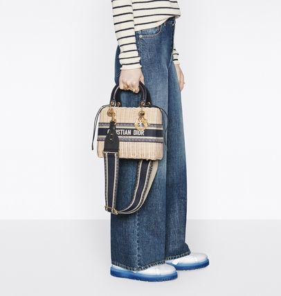 【DIOR直営】新作!ミディアム LADY DIOR - 画像 (19)