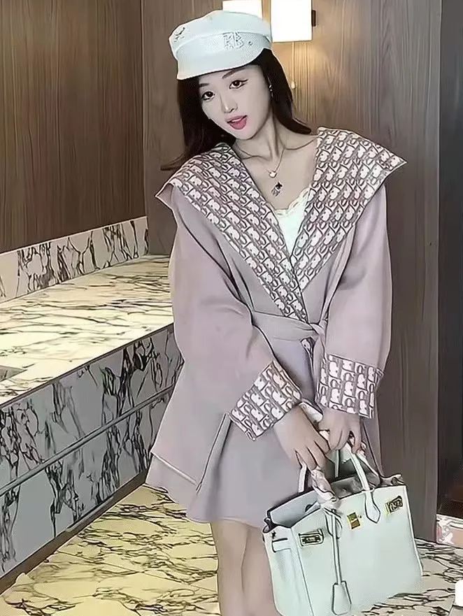 Dior襟付きのタイトベルトコート【50%オフ+送料無料】 - 画像 (3)