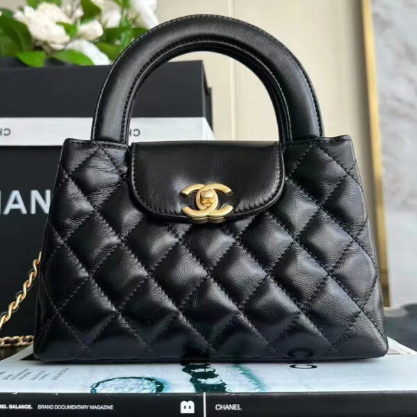 【24C/2色展開★】CHANEL トップハンドルフラップバッグ