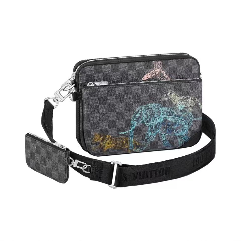 LOUIS VUITTON(ルイヴィトン)Trio メッセンジャーバッグ