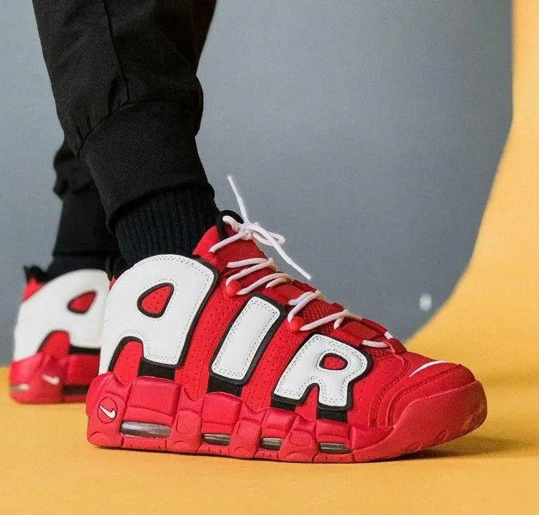 NIKE ナイキ AIR MORE UPTEMPO GS 'HOOP PACK' エア モア アップテンポ キッズモデル "フープ パック" キッズ レディース スニーカー UNIVERSITY RED/BLACK-SUMMIT WHITE-WHITE ユニバーシティレッド/ブラック-サミットホワイト-ホワイト【限定モデル】 - 画像 (2)
