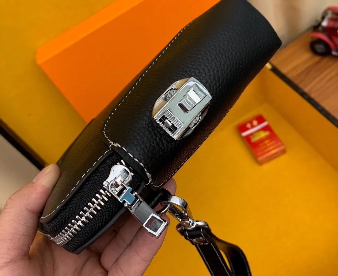 HERMES(エルメス)クラッチバッグ 29X19X7CM - 画像 (6)