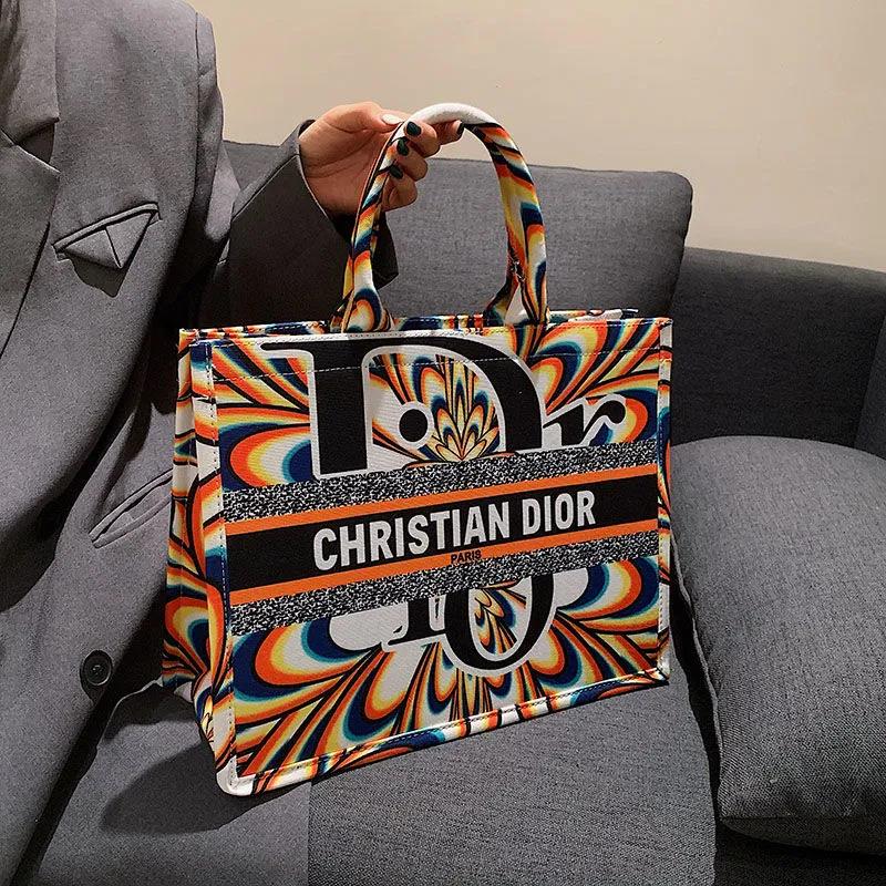 激安卸値で販売!Diorグラフィティスタイル Dブランド トートバッグ【50%割引+送料無料】 - 画像 (7)