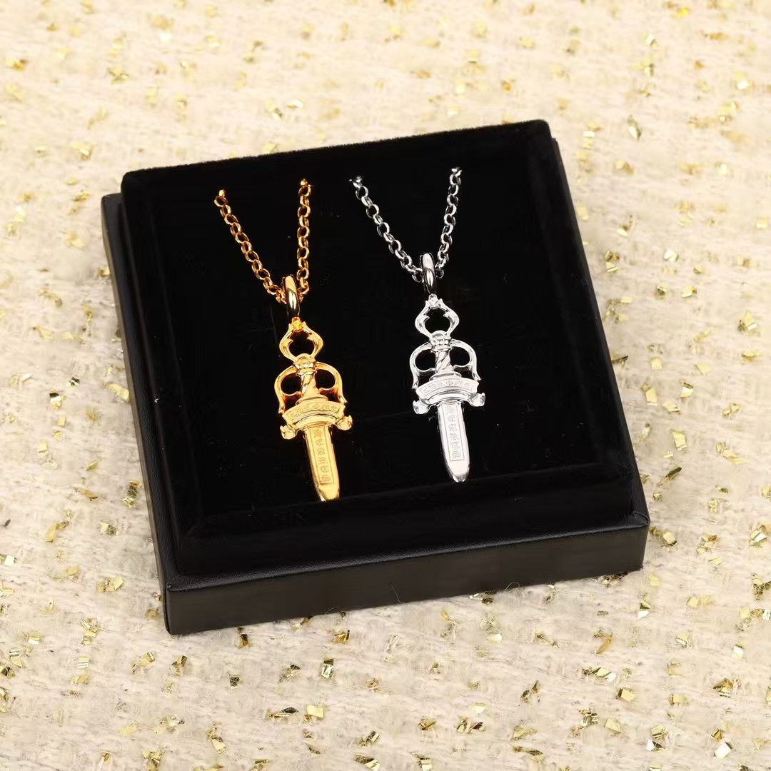 ネックレスを着用する【Chrome Hearts】ネックレス、新しいネックレス万能シンプルファッションオーナメント - 画像 (10)