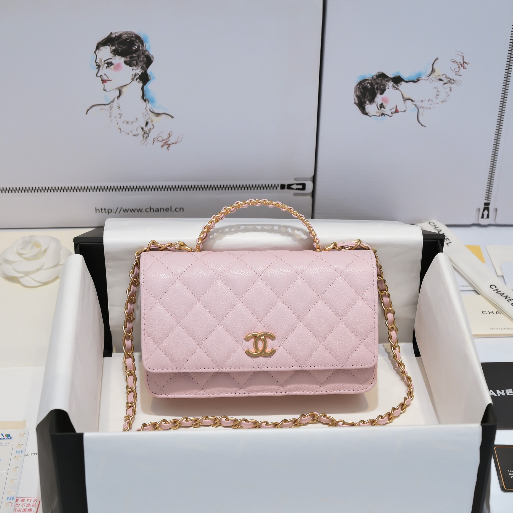 CHANEL 22SS AP2804