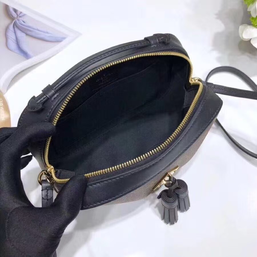 可愛い新色♪ Louis Vuitton Saint-Tonge - 画像 (4)