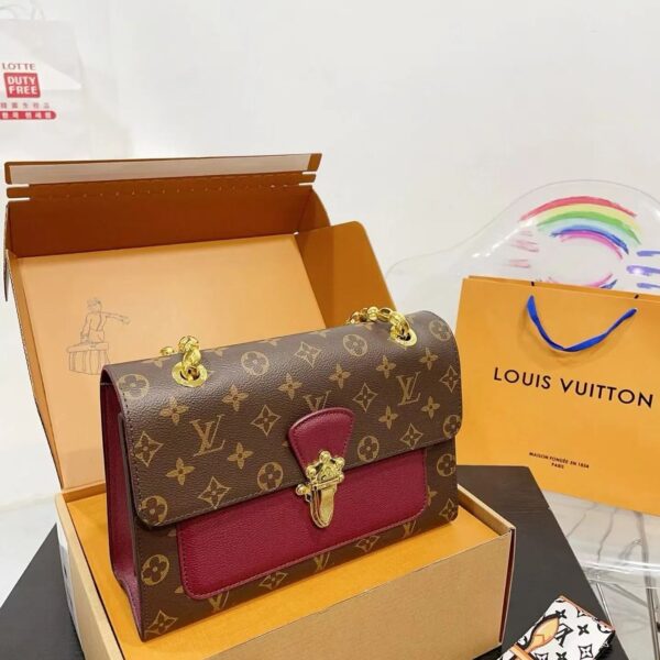 Louis Vuitton (ルイヴィトン) メッセンジャーバッグ 26*18cm