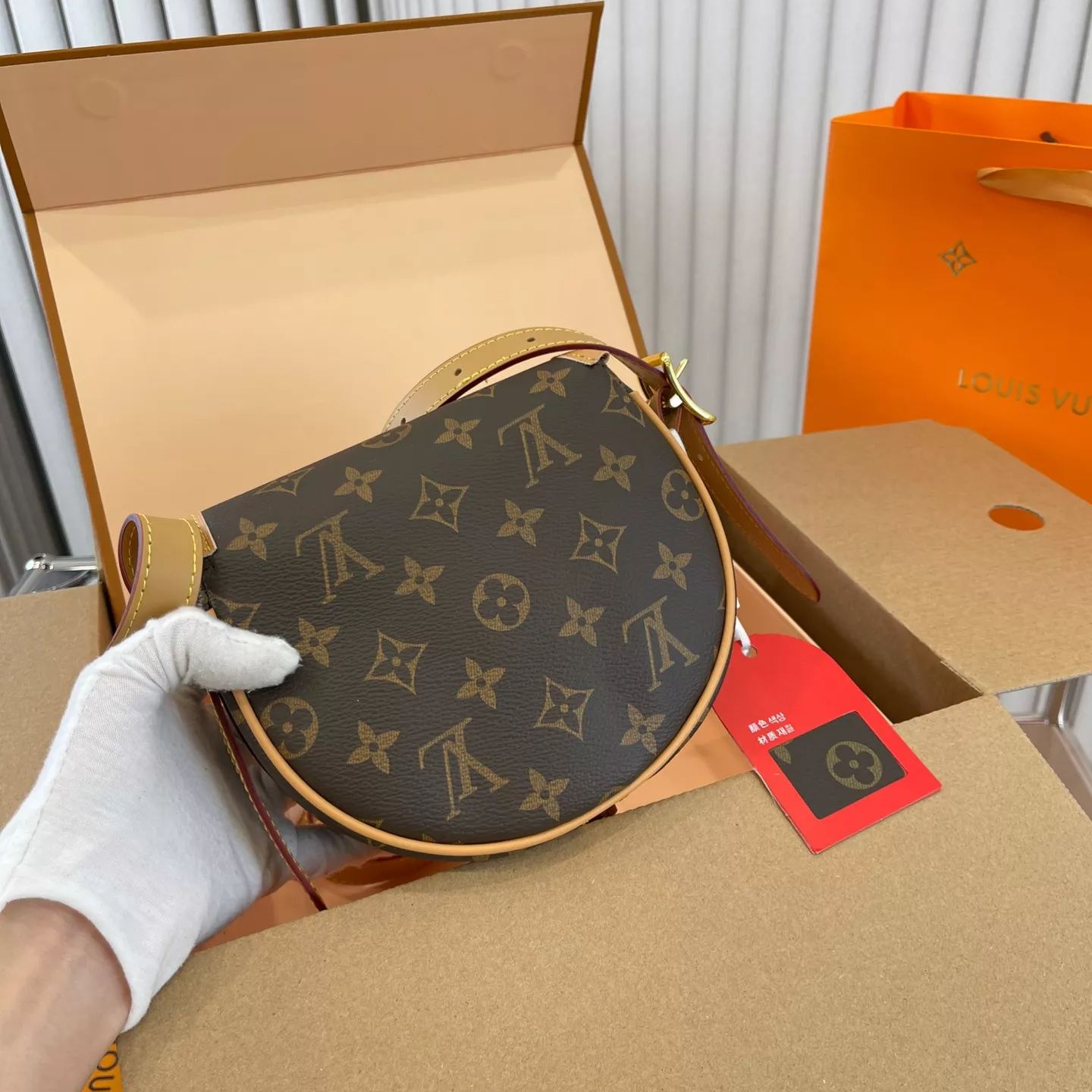 大人気☆Louis Vuitton 子豚の鞍包みTambourin - 画像 (6)