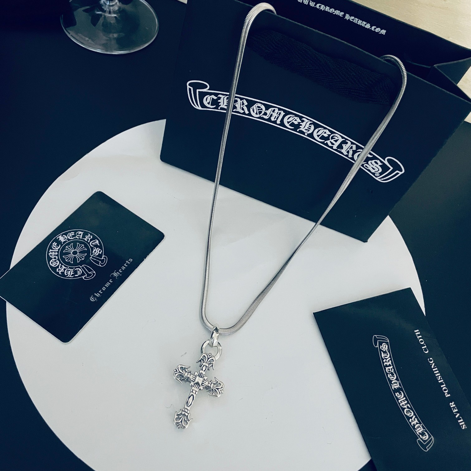 【CHROME HEARTS】クロムハーツ、新しいネックレス万能シンプルファッションオーナメント - 画像 (2)