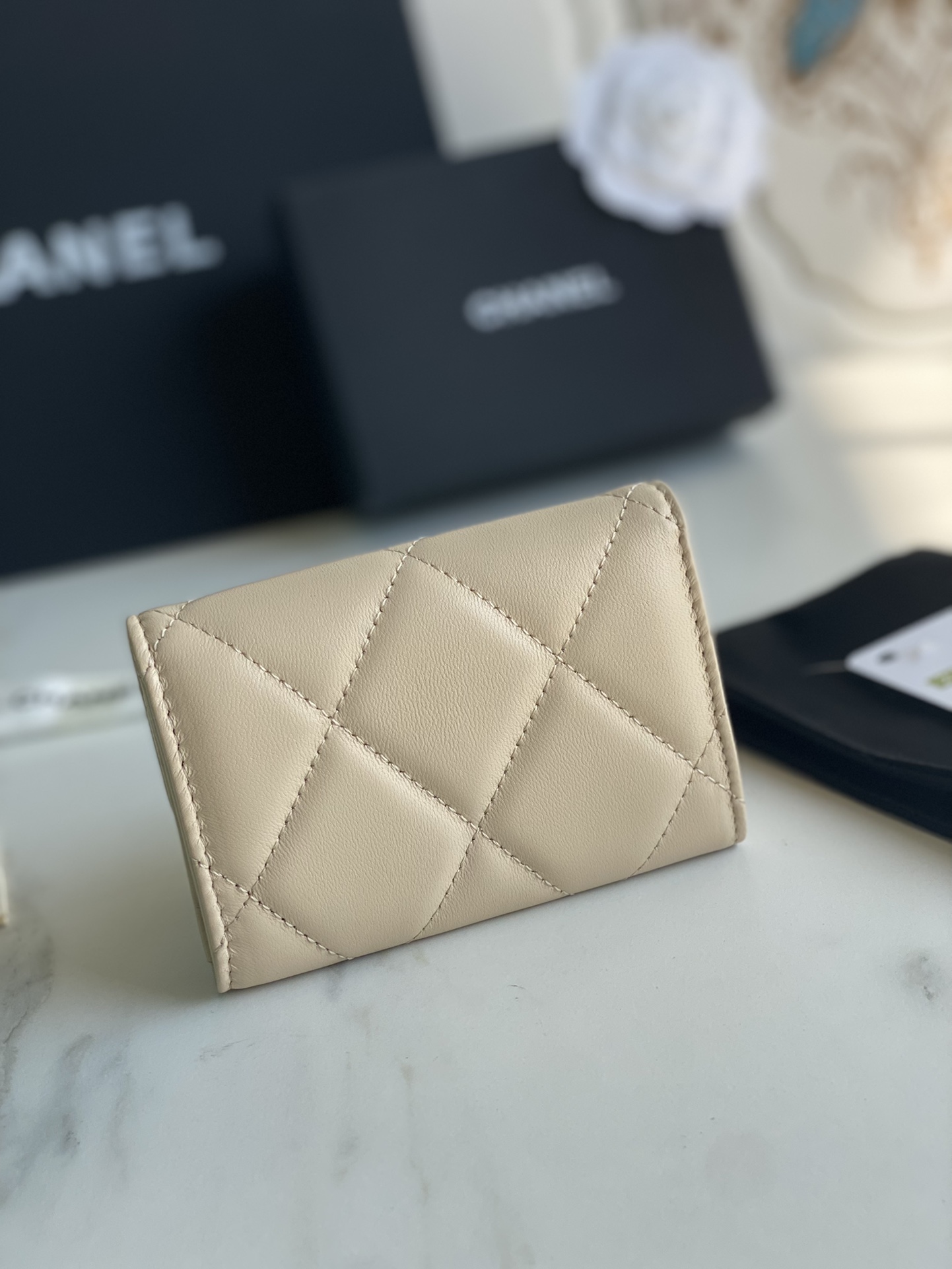 CHANEL 19 FLAP CARD HOLDER AP1790 - 画像 (2)