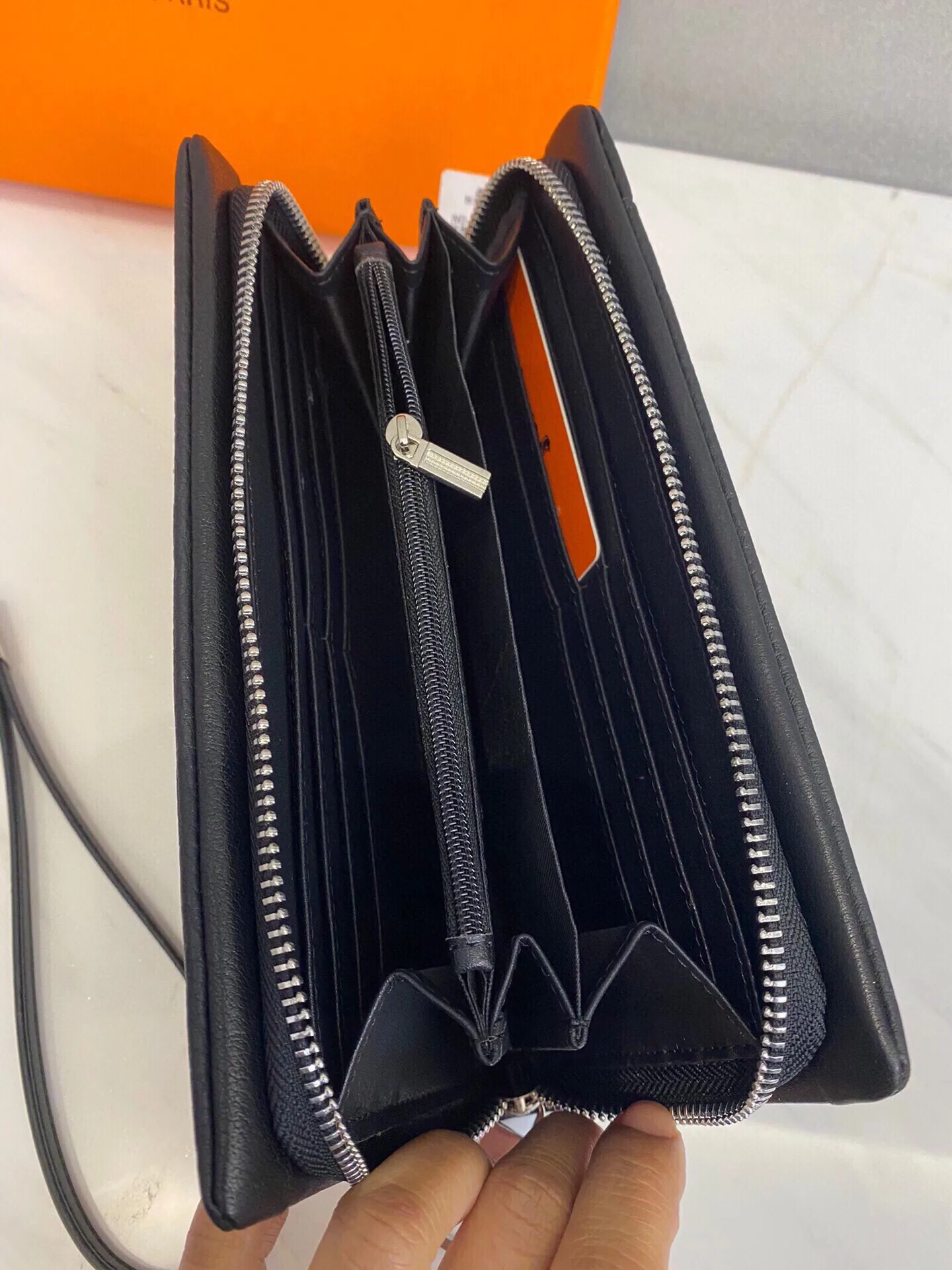 HERMES (エルメス) 財布 17 X 9 X 2 CM - 画像 (9)