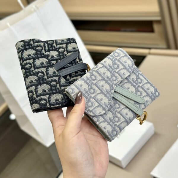 【DIOR】即発！DIOR コンパクトウォレット ミニ財布【財布】