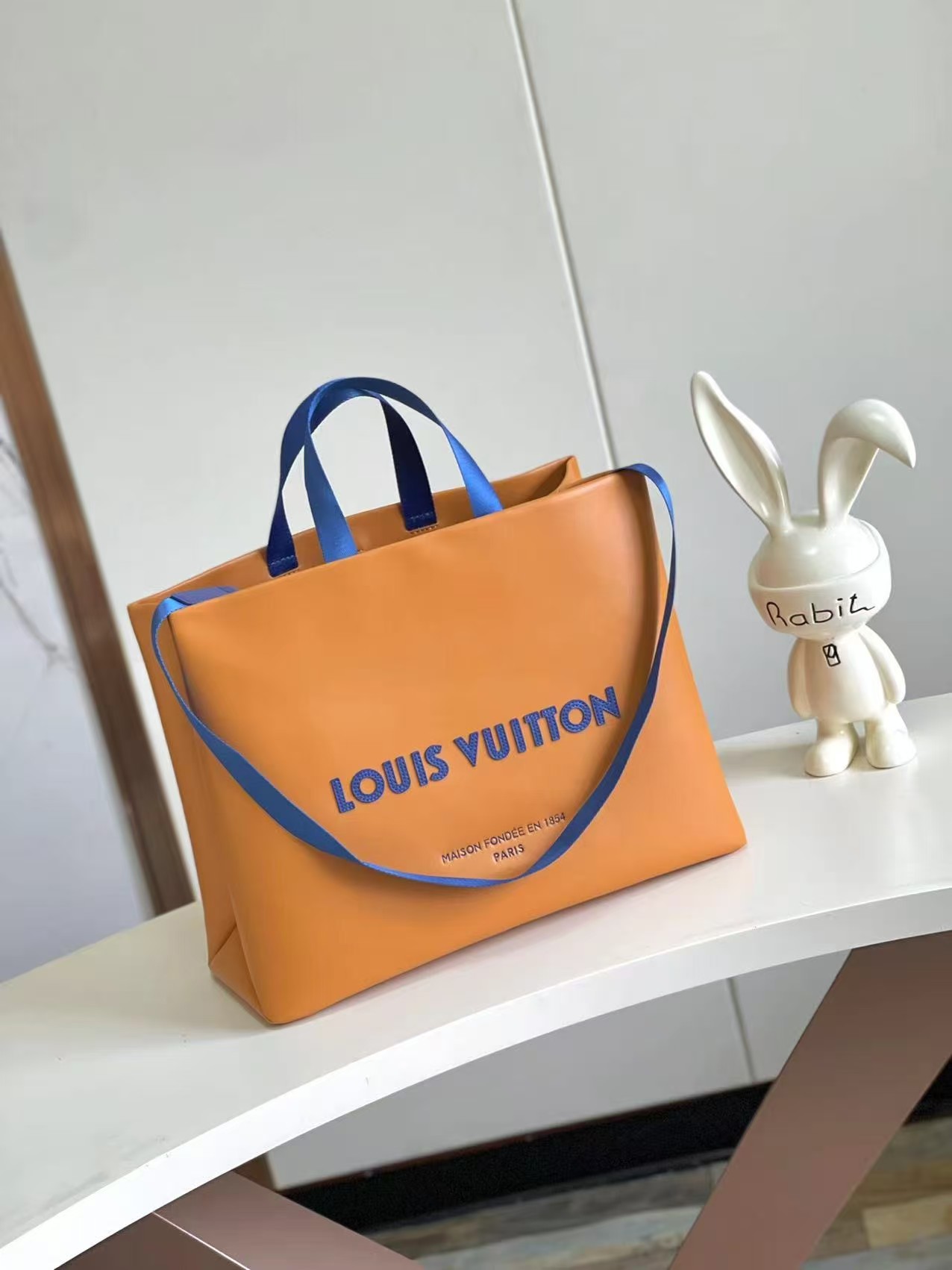人気!!【LOUIS VUITTON】ルイ・ヴィトン 2024新製品ハンドバッグ M24457 - 画像 (9)