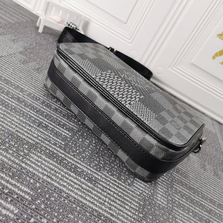 Louis Vuitton (ルイヴィトン) メッセンジャーバッグ 23.5x14x5cm - 画像 (8)