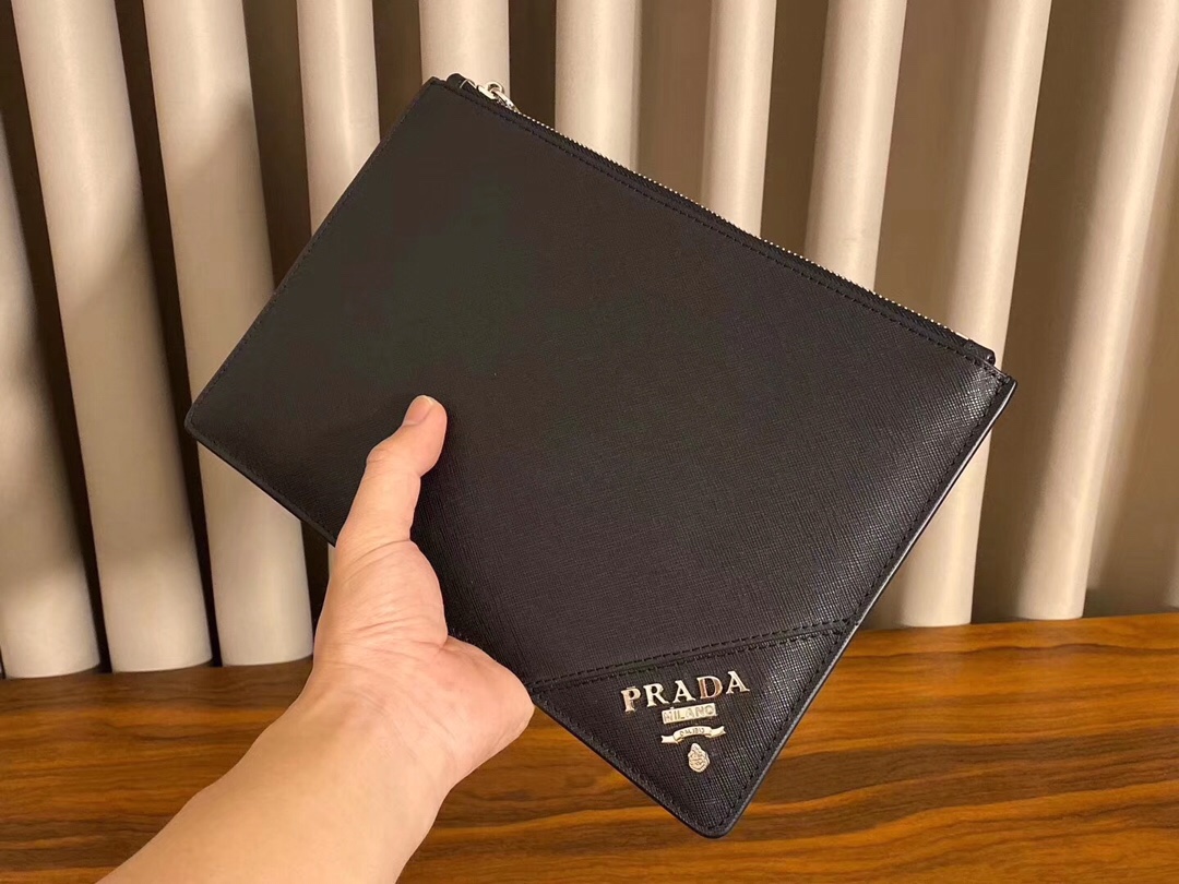 【PRADA 公式旗艦店】プラダ クラッチバッグ 当日出荷 好評に付き再入荷!28*10CM - 画像 (8)