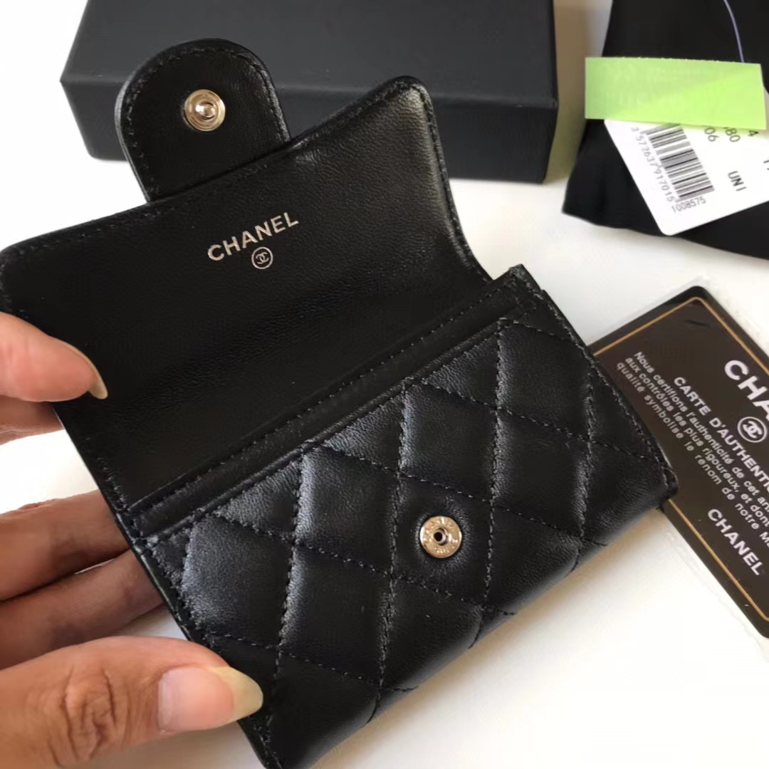 Chanel Classic Leather Wallet In Black - 画像 (7)