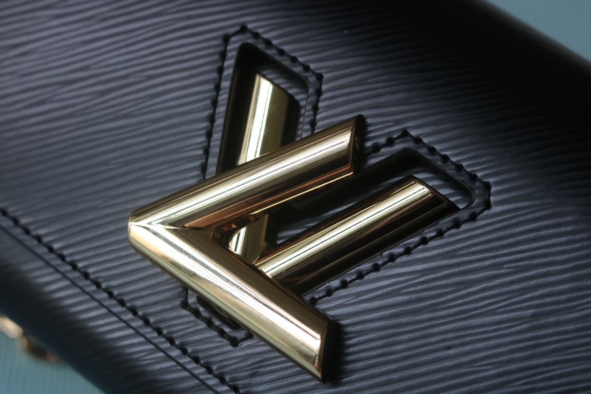 Louis Vuitton 多用途な ショルダーバッグ【ツイスト WEST】人気 M50397 M24566 M24548 M24549 - 画像 (29)