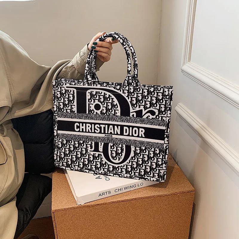 激安卸値で販売!Diorグラフィティスタイル Dブランド トートバッグ【50%割引+送料無料】 - 画像 (8)