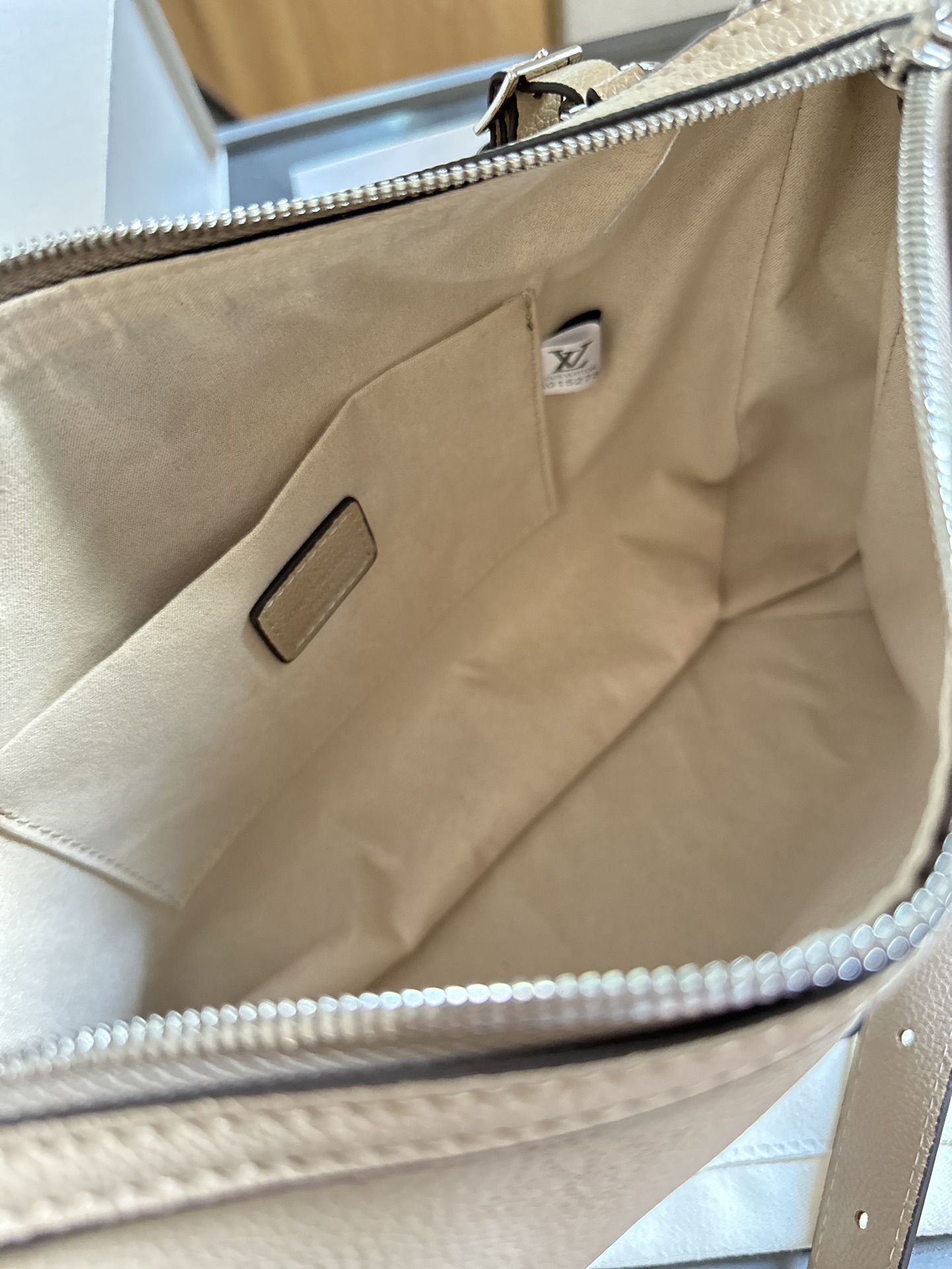 Louis Vuitton◇Lv ベラ トートバッグ - 画像 (18)