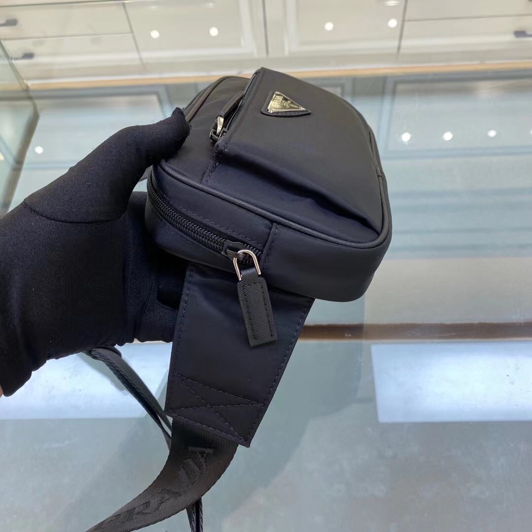【PRADA 公式旗艦店】プラダ ウエストポーチ 当日出荷 好評に付き再入荷21*12.5*4.5CM - 画像 (7)