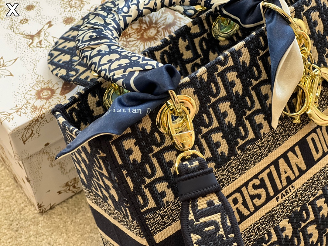 Diorディオールダイアモンドバッグ 21秋冬新作高級立体刺繍 - 画像 (8)