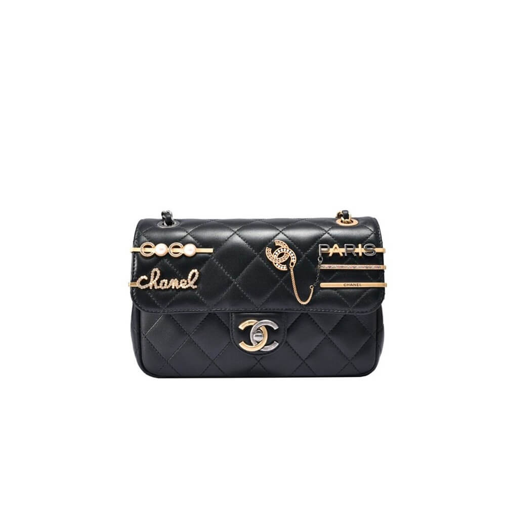 【入手困難】25ans雑誌掲載!中条あやみ愛用Chanel Pearls Charms Mini Flap Bag AS2978 - 画像 (2)