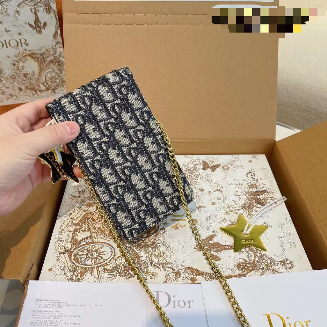 🔥2 個購入すると、最低価格の 1 個が無料になります🔥📱Dior限定版の小さくて絶妙な携帯電話バッグ👝【50%割引+送料無料】 - 画像 (9)