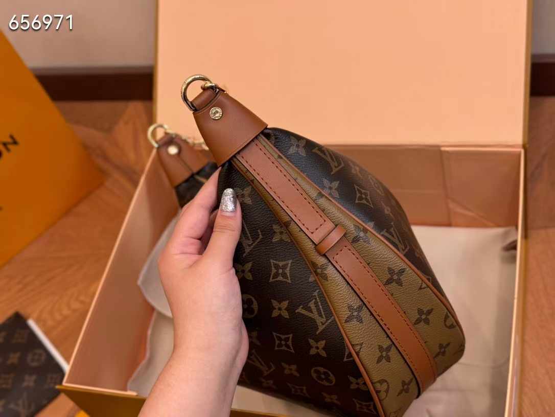 24AW Louis Vuitton 新モデル ショルダーバッグ バイア - 画像 (18)