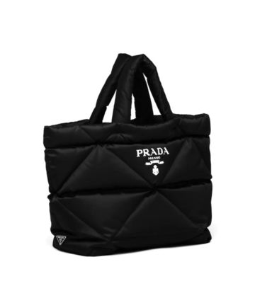 VERY雑誌掲載 PRADA 新作 パデッドRe Nylon トートバッグ-BUYMA - 画像 (6)