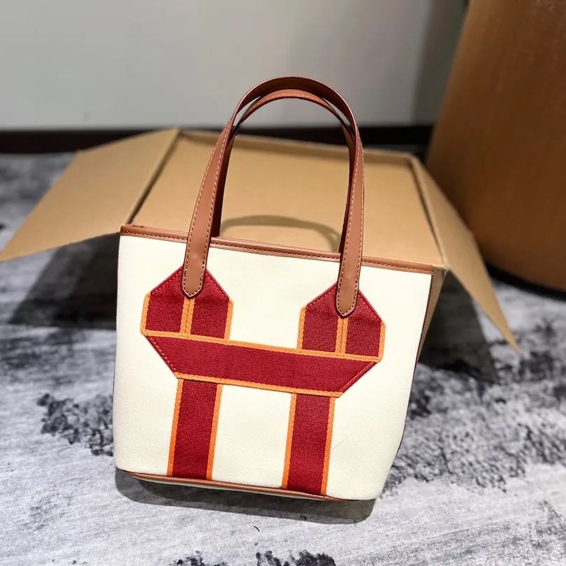 HERMES キャンバス製野菜バスケット - 画像 (32)