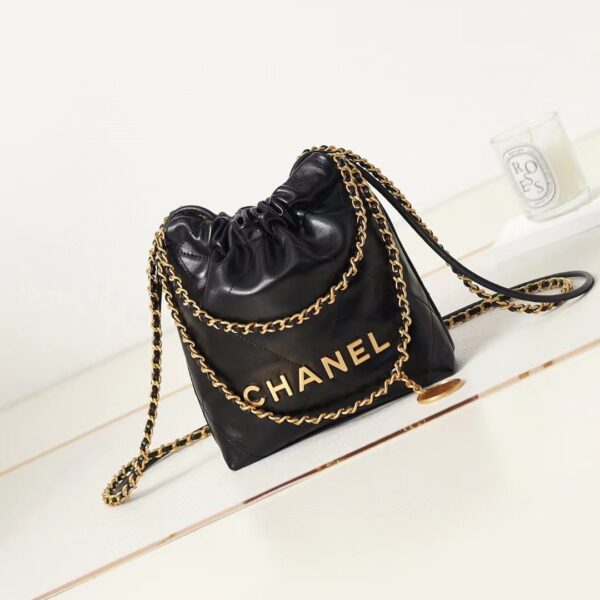CHANEL 22 Bag Mini AS3980