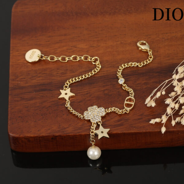 【DIOR】ブレスレット、ファッションシンプルなスタイル