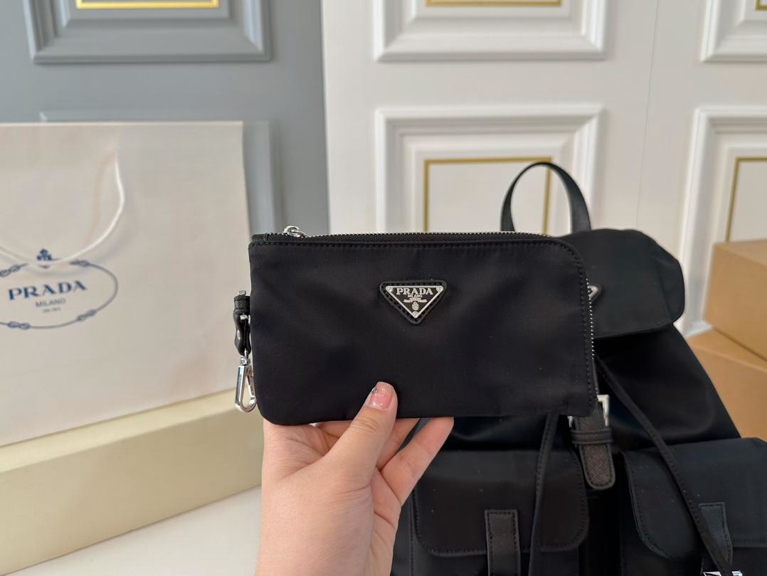 【PRADA 公式 旗艦店】プラダ リュックサック当日出荷 好評に付き再入荷!30*33CM 240719 - 画像 (10)