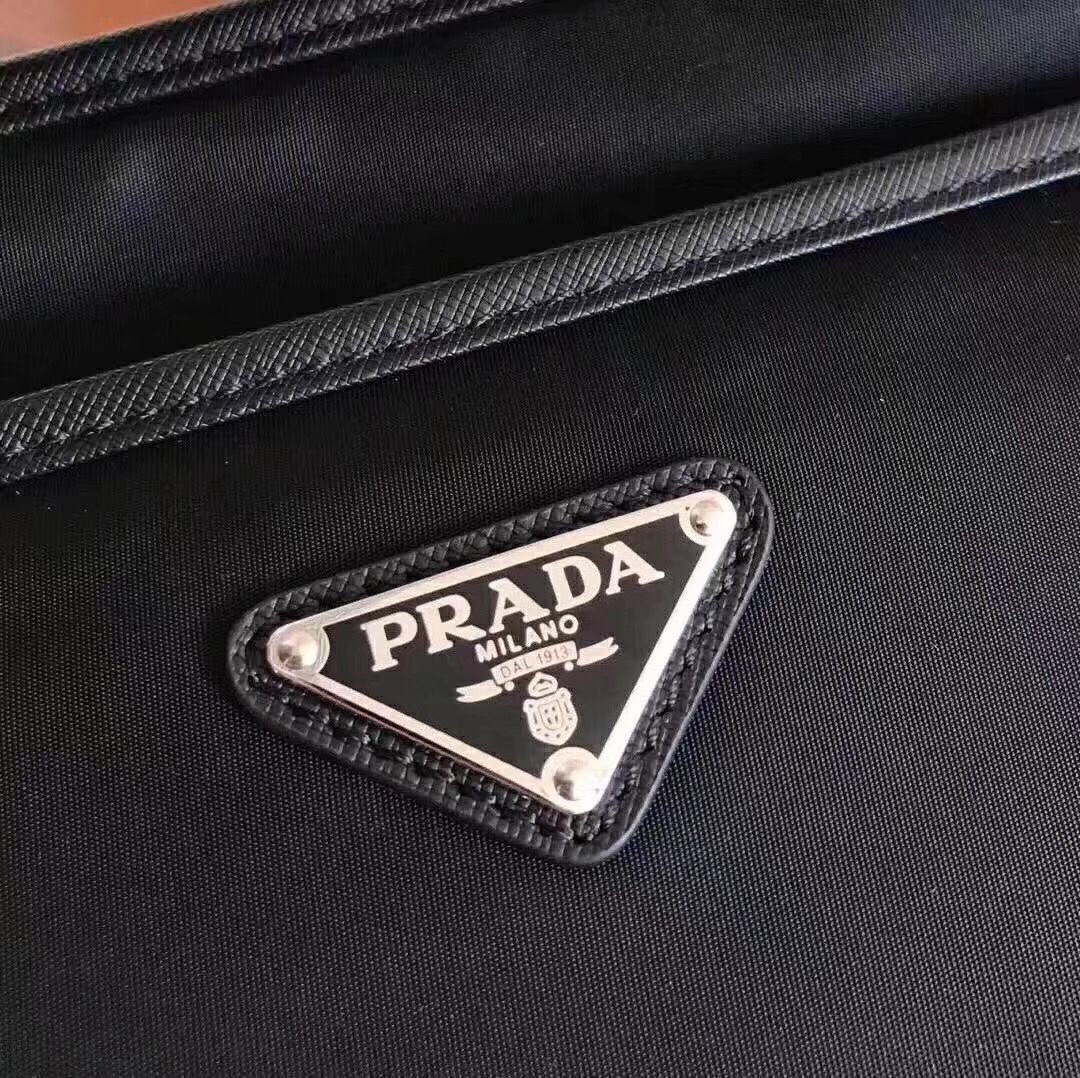 【PRADA 公式 旗艦店】プラダ 斜めがけバッグ 当日出荷 好評に付き再入荷!27*25.5*6CM - 画像 (8)