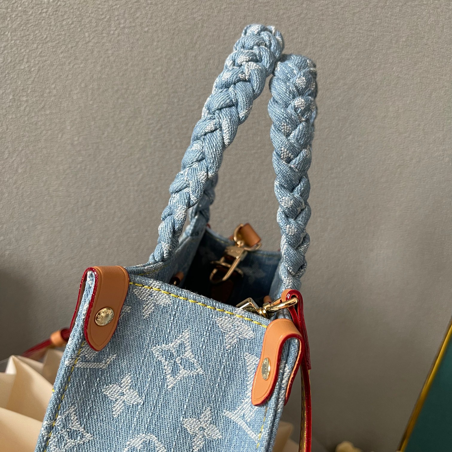 【持ち手もかわいい♡】Louis Vuitton レットゴー M24897 - 画像 (10)
