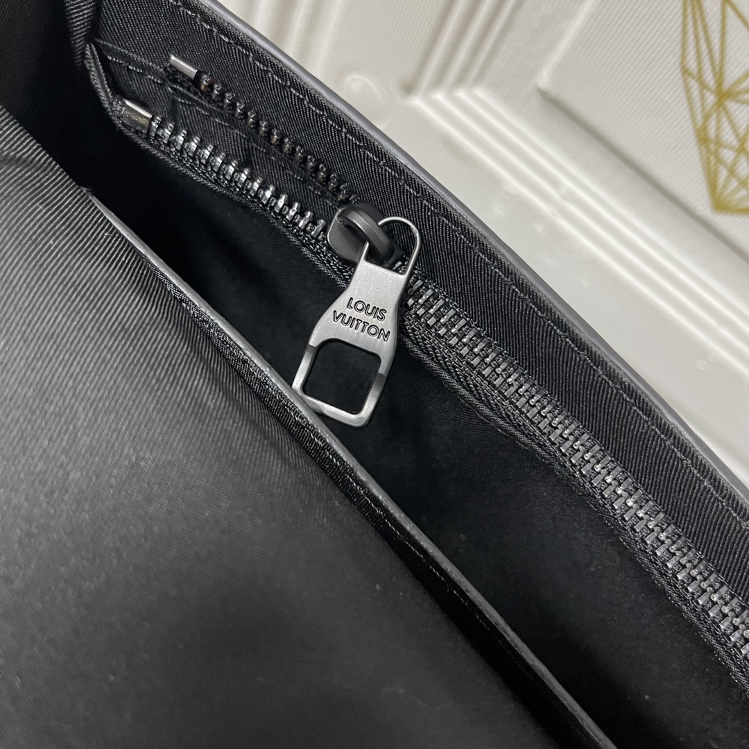 LOUIS VUITTON(ルイヴィトン) クラッチバッグ Monogram Macassar M80560 27 x 21 x 3.5cm - 画像 (6)