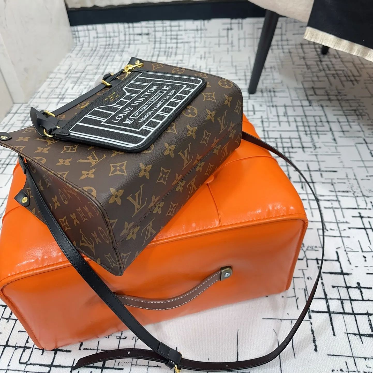 Louis Vuitton(ルイヴィトン) コストパフォーマンスの王様 onthego マミーバッグ 新モデル発売 - 画像 (8)